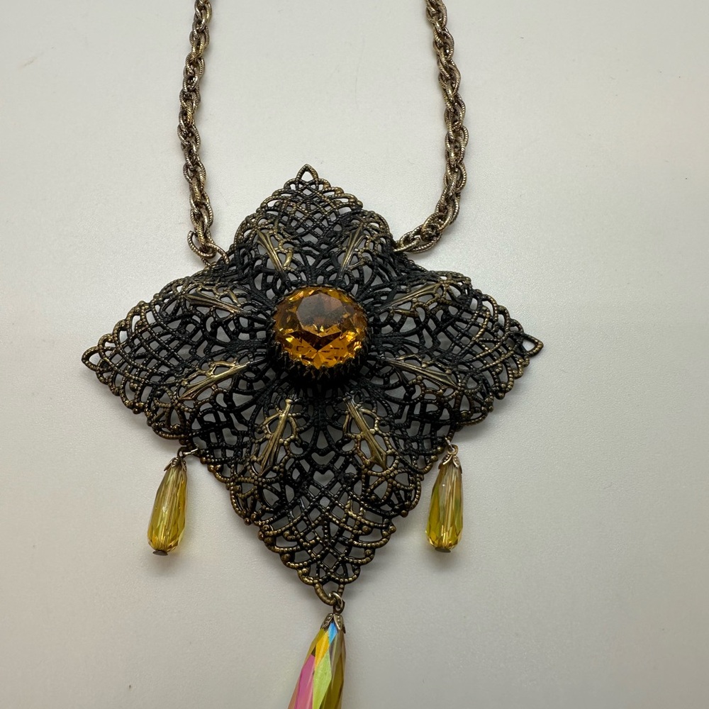 Vintage Black and Bronze Filigree Square Flower Pendant Necklace